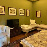 A Casa Di Paola Готель типу 