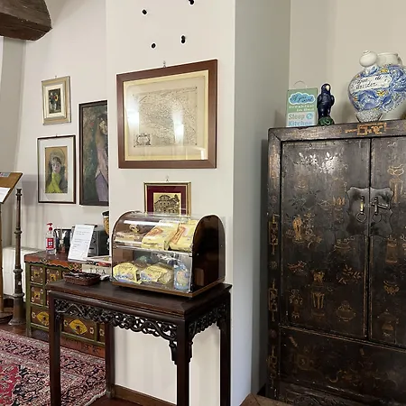 ベッド・アンド・ブレックファスト ア カーサ ディ パオラ スイート