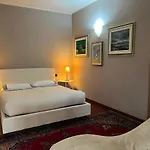 A Casa Di Paola فندق مبيت وإفطار رافيننا
